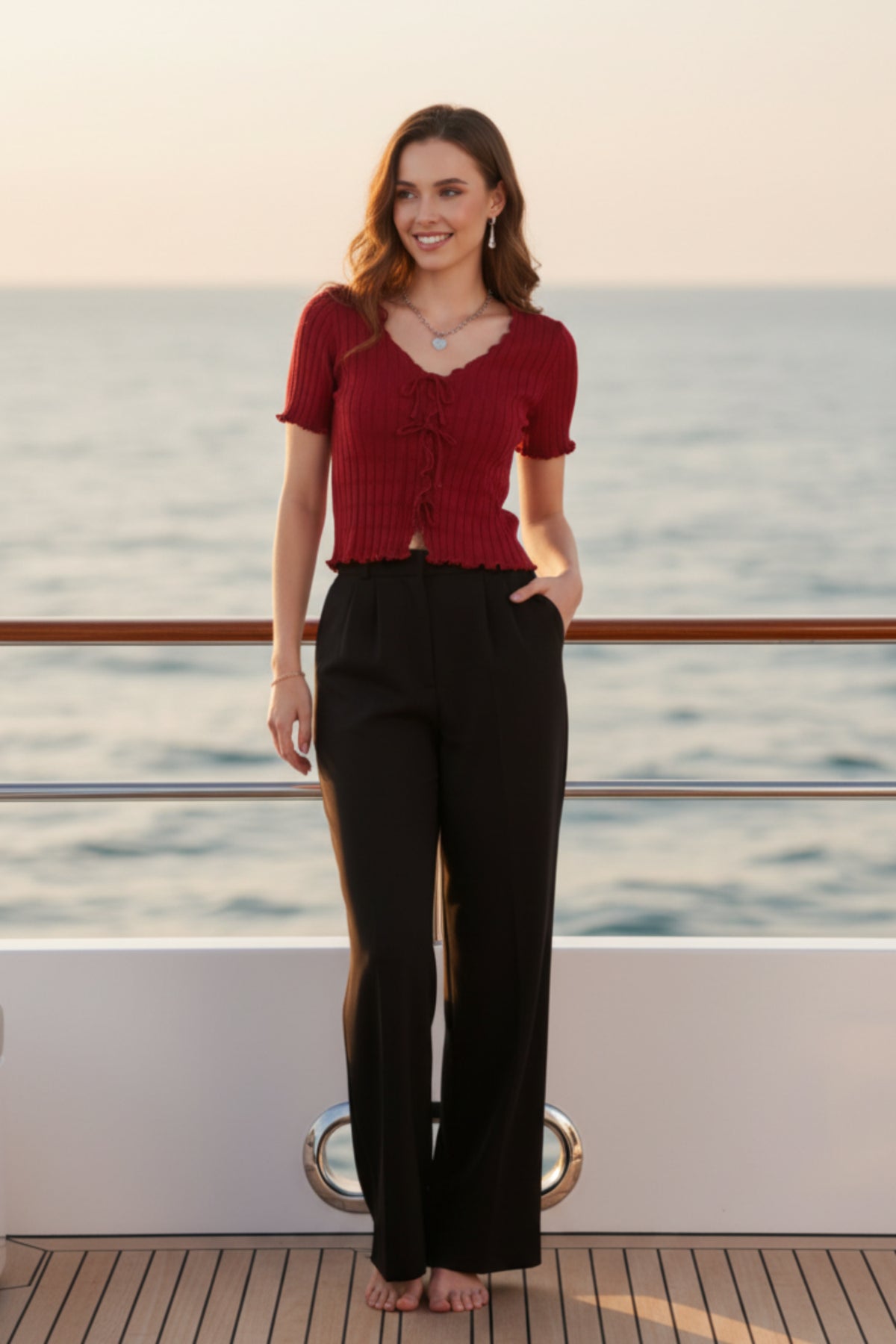 Women Ribbed V-Neck Cropped T-Shirt