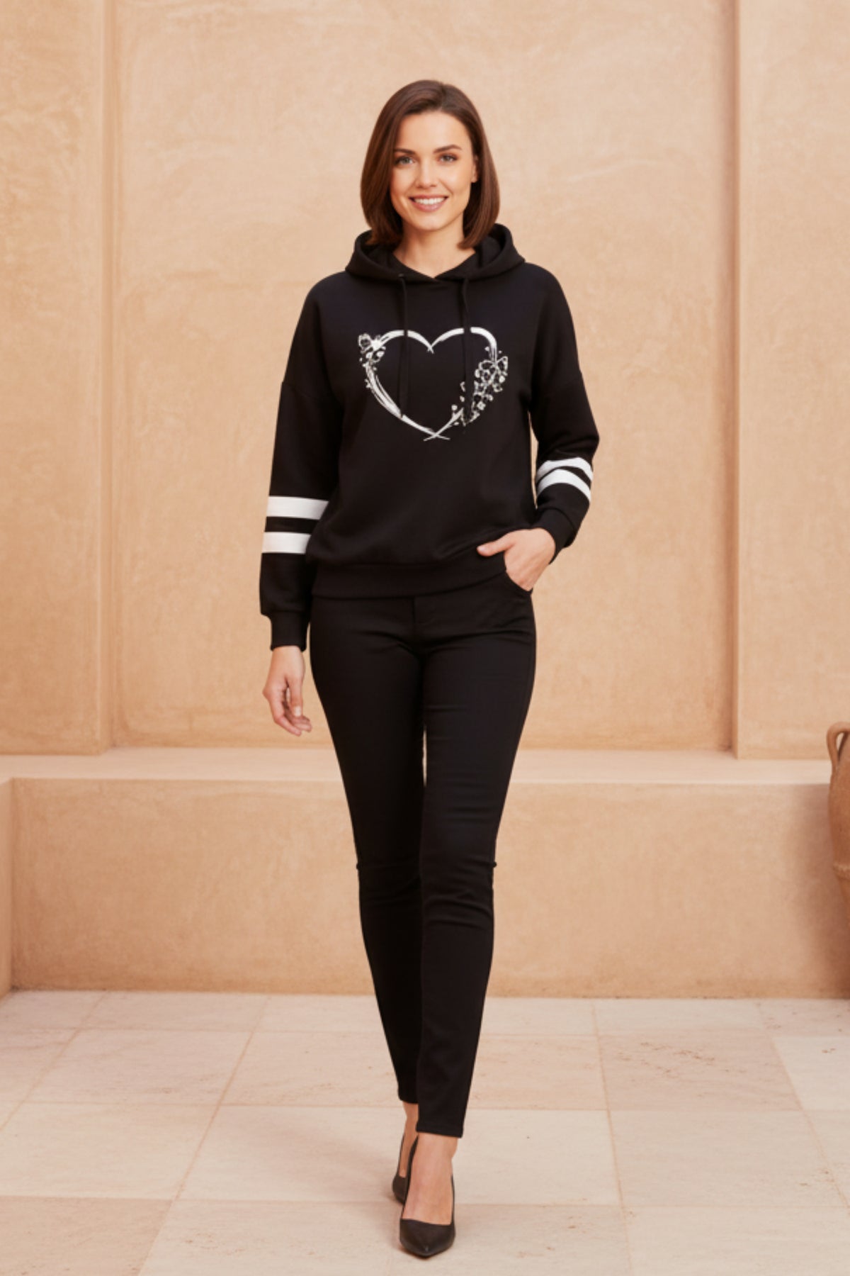 Women Heart Print Casual Hoodie